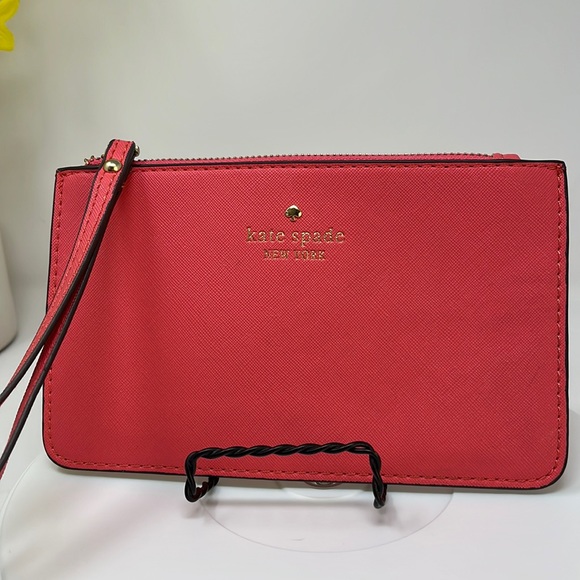 kate spade Handbags - NWOT Kate Spade Barbie Pink Large Wristlet